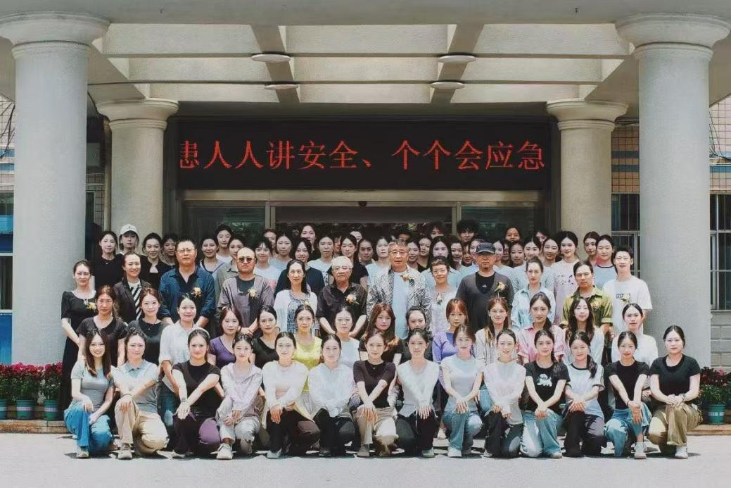 严把学术入口 筑牢质量根基  ——昆明文理学院艺术学院2027届舞蹈学专业毕业论文开题答辩评审会顺利举行